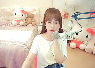 就让我承受许下那毒咒~我愿做你的《爱囚》~