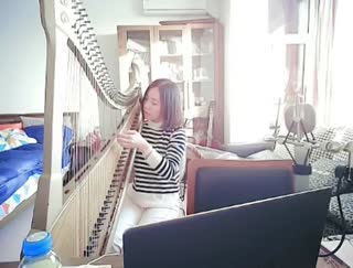 六房才艺女主播，竖琴演奏，旋律悠扬