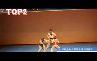 两个逗比