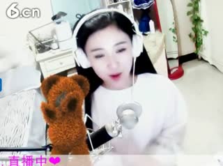 六间房美女主播夏目七在线直播