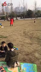季梁公园洒水车厂家张娟的亲子视频13872888598