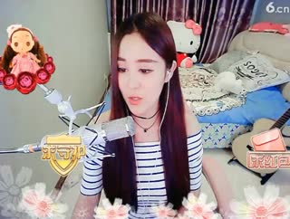 长大后忍住泪只为装坚强~《笑着累了就哭吧》