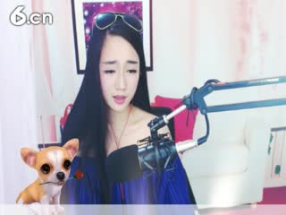 六间房Ai...小小唱歌聊天室
