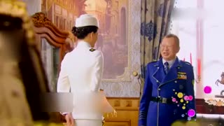 《偏偏喜欢你》陈乔恩郑爽民国装 气质大PK