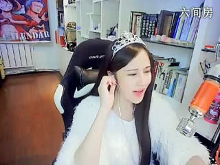 六间房美女主播゛8秒．．・゜♡ 秀唱视频