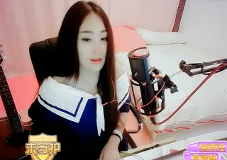 长发妹砸翻唱《让牛逼的》~好搞笑~