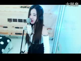 六间房美女主播◥▇摇滚☀女皇▇◤直播间视频