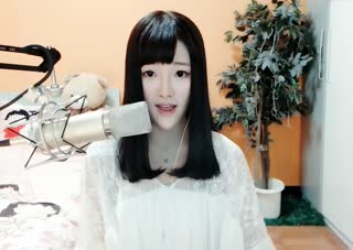 可爱妹子翻唱《半壶纱》~超级好听~