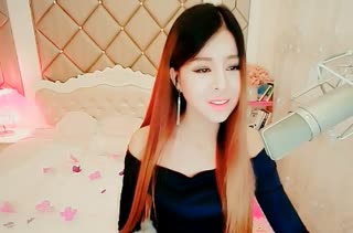 《我的唇吻不到我爱的人》~你转身看不见我的心疼