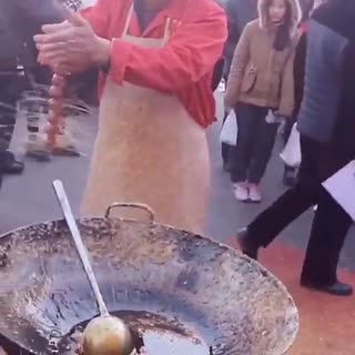 酷炫！像棉花糖一样的拔丝糖葫芦
