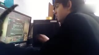 游戏宅遇到喵星人