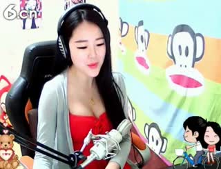 六间房优秀主播&hearts;╭菈&hearts;菈&hearts;╭聊天交友