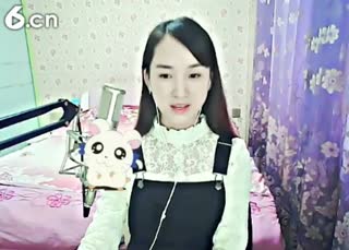 六间房实力女主╰♥小鹿乱撞？在线交友聊天