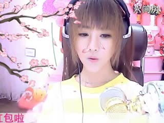 六间房呆萌女主播☜小鱼儿❦☞秀唱互动直播中