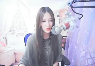 《女人花》~摇曳在红尘中~随风轻轻摆动