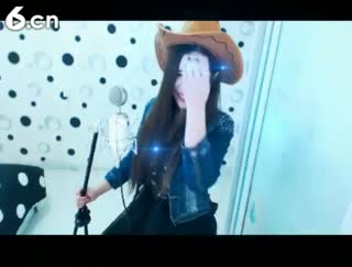 六间房美女主播◥▇摇滚☀女皇▇◤秀唱视频