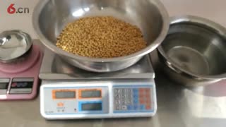 不洗面自制凉皮的做法，怎样做凉皮视频教程
