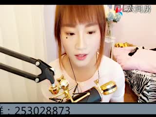 六间房甜美主播爱唱歌的小二彤互动直播中