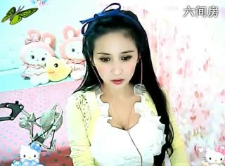 六间房热门视频呆萌女主播海天晴儿 秀high歌