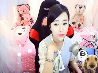 你在树下《小小》的打盹~小小的我傻傻等~