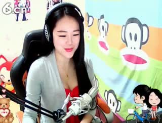 六间房甜美女主播&hearts;╭菈&hearts;菈&hearts;╭聊天交友视频秀