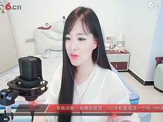 房号700000-20180703203442345【有两双大白腿看哦！】