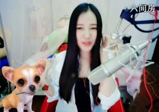 气质美女嗨起来~一曲《凤凰展翅》送给你