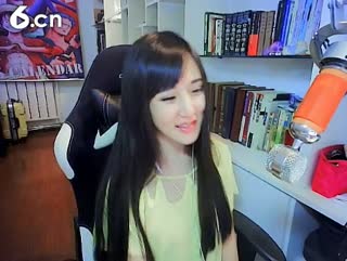 六间房美女主播8秒．．·°♡秀唱视频