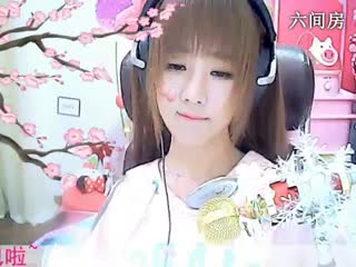 六间房美女主播☜小鱼儿@☞秀唱小幸福视频