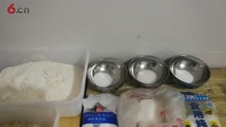 山东杂粮煎饼果子，杂粮煎饼果子的做法