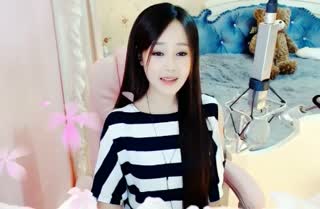 美女主播一首《大叔不要跑》萌萌哒~