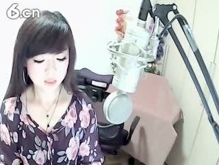 六间房甜美女主播゜.千曲千寻。oO 聊天交友视频秀