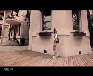 杨小曼 - 十七分的路程（字幕版）