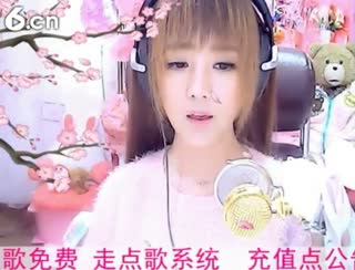 六间房美女主播小鱼儿秀唱视频