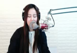 妹子英文演唱《she》~实力派不是吹的~