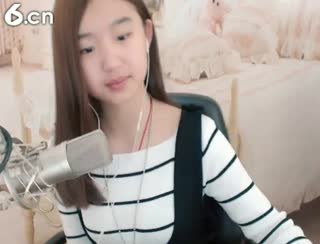 六间房美女主播萌妹子。婷婷互动直播中