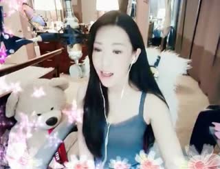原来冲动的情节~就是和你《看海》