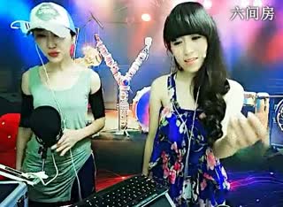 六间房热门美女Ⅶゞ★暮歌丫宝 秀唱视频