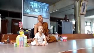 萌翻！宝宝犯困大盘点