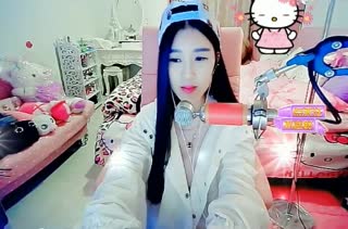 一朵《小小新娘花》承载了多少青梅竹马