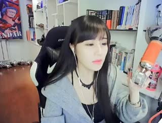 一个人的夜《突然想起你》，你人在哪里~