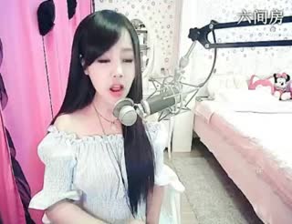 六间房美女主播╰⋛泡沫ღ寒兮⋚╯深情演唱
