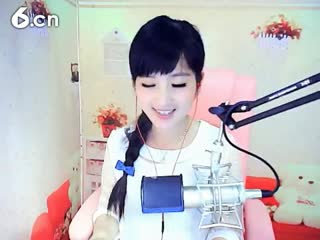 六间房美女主播Hey♚果孑足Go靓秀唱猪之歌视频