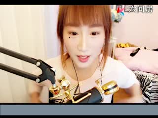 六间房热门美女秀爱唱歌的小二彤在线交友聊天
