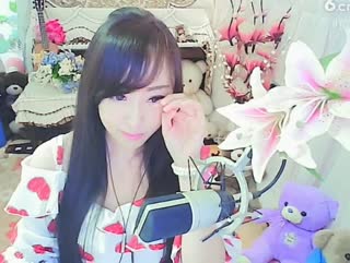 美女主播翻唱《痒》~好好听