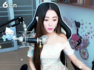 六间房美女热舞秀场菲菲感冒休息一天在线交友聊天