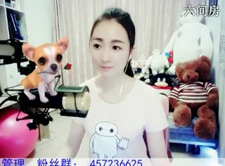 六间房可爱主播Love✿景花