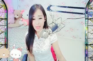 《羞答答的玫瑰静悄悄地开》~慢慢地绽放她留给我的情怀