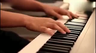 钢琴曲，超好听，已单曲循环