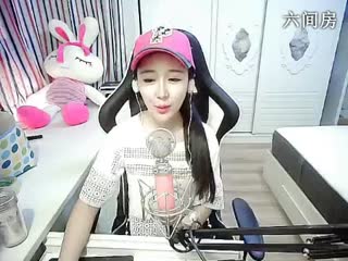 六间房美女主播久美。直播间视频